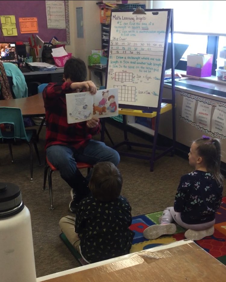 JennyTinelli's tweet photo. Our guest reader from FBLA did an amazing job reading “The Night Before St. Patrick’s Day” to our students 🍀📖#inspiresuccesstogether #ReadAcrossAmerica https://t.co/w37IYEe9Wz
