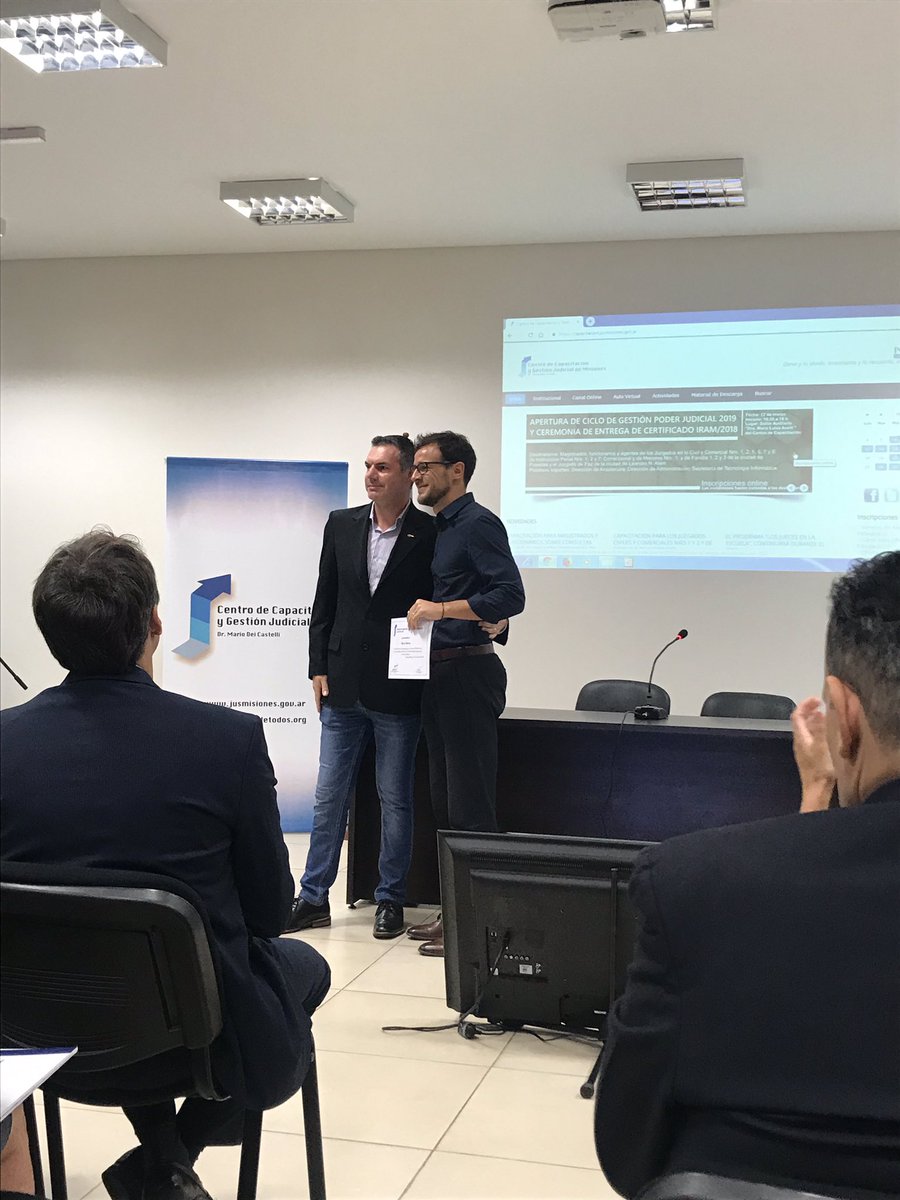 juanpitrejo's tweet photo. Entrega de certificado de calidad Normas ISO 9001/2015.. Felicitaciones a los 10 Juzgados de Misiones que han obtenido certificación y en particular felicitaciones al Juzgado de Instrucción 7.- https://t.co/ZaSZu7OsbJ