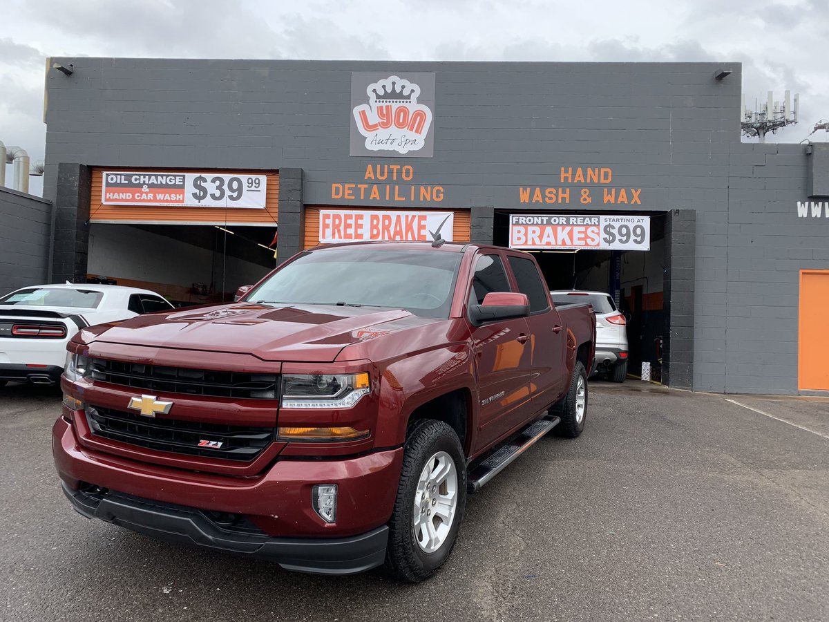 LyonAutoSpa's tweet image. To better serve our customers we now offer Full Brake Services, Maintenance Repair and Oil Changes. #brakes #oilchange #autorepair