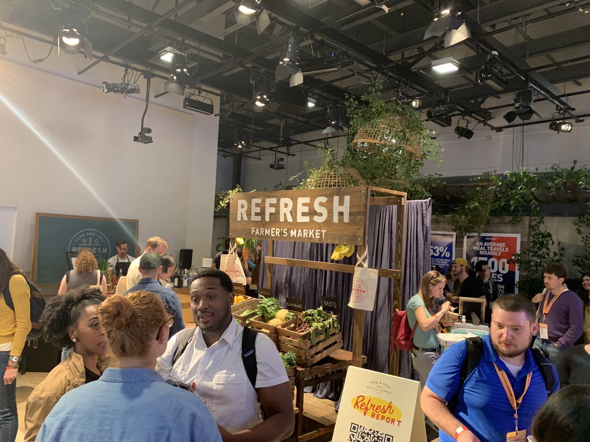 kasahi's tweet photo. Google FiberのスペースでFood Techイベント。Refresh: Food &amp; Tech at SXSW https://t.co/WSOPs5dCKB https://t.co/aiGiex6AJQ