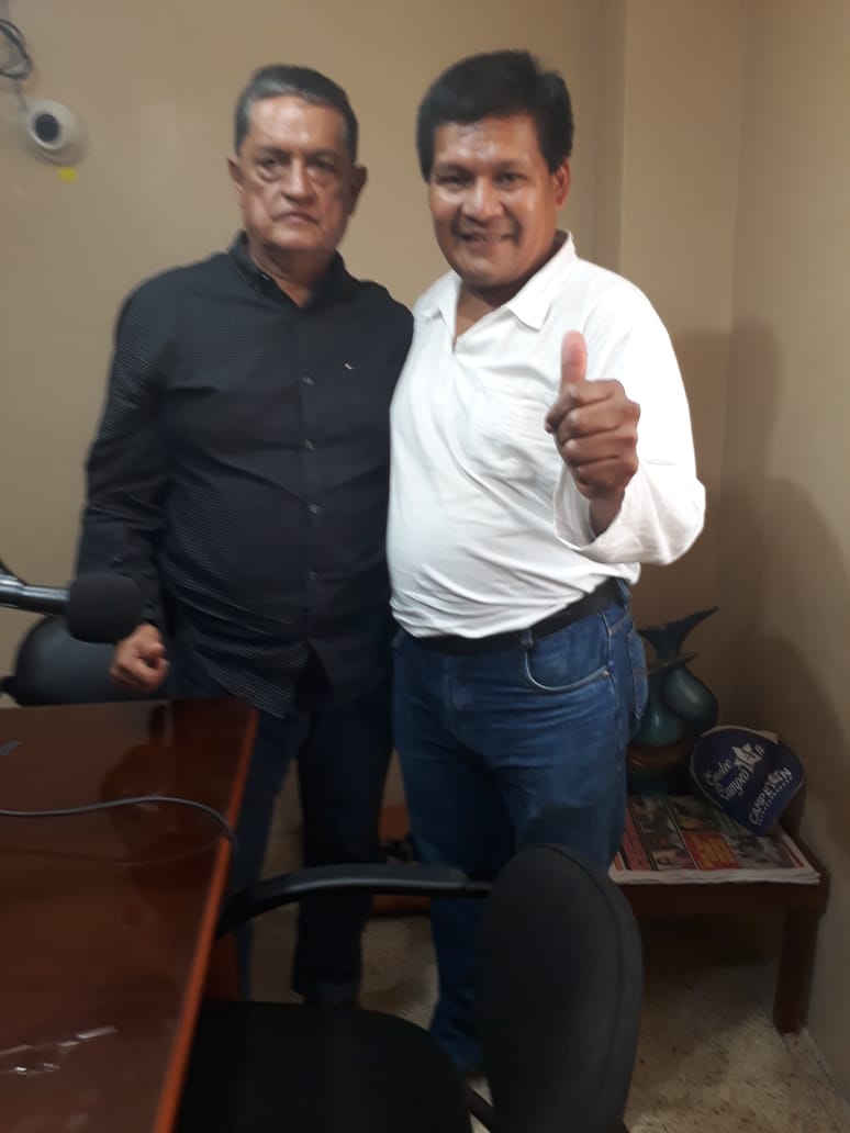 OlindoParticipa's tweet photo. Muy agradecido con todos los medios que abren espacio a la participación ciudadana. Hoy en nuestro recorrido de medios por de #ElOro en #OkTelevisión, #RadioOvaciónInternacional y #RadioMachala https://t.co/EHqFUin1BU