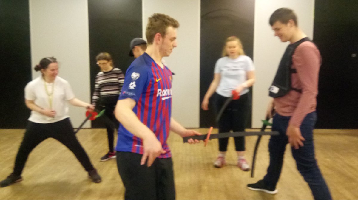 phenzync's tweet photo. @DerwenCollege #funfencing #smiles #laughs #development @SteveE_Derwen 🤺 https://t.co/rMrW84c84X