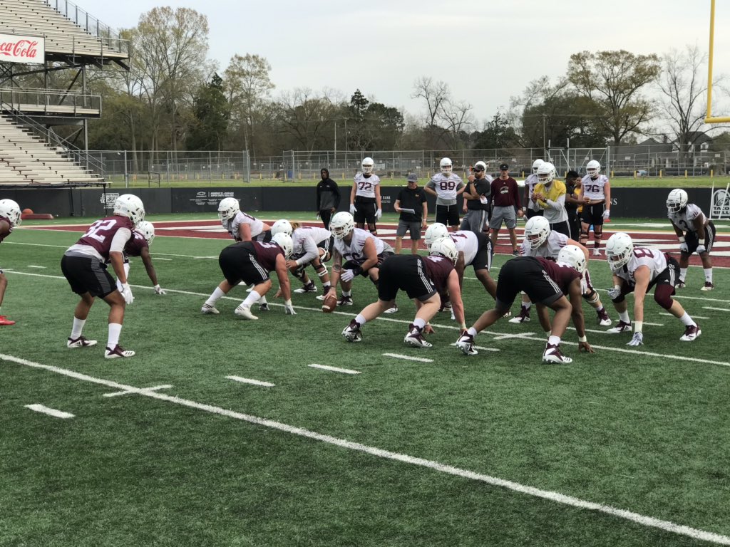 dialcole13's tweet photo. #SpringPractice2K19 https://t.co/Q8gYu8y6EC