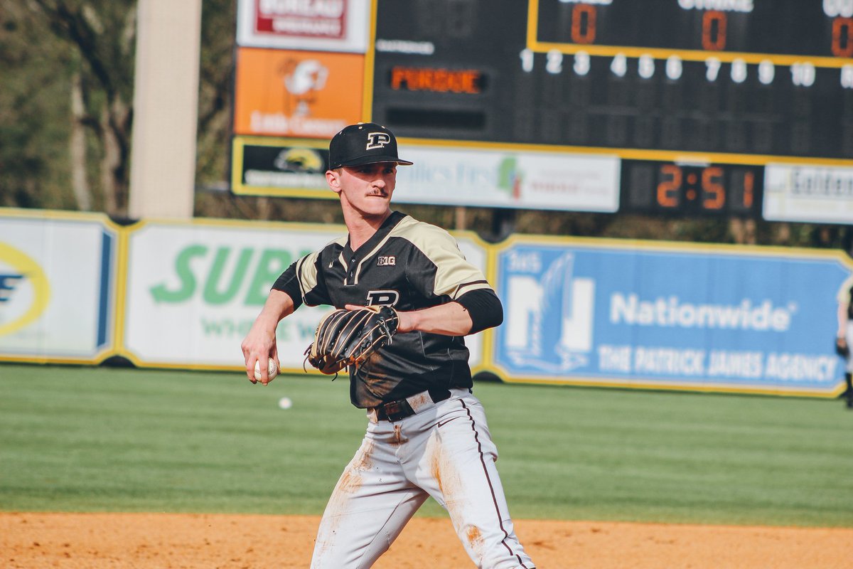 PurdueBaseball's tweet image. Conner Tomasic climbs aboard the 1-2-3 train as well. He retires MKE's 9-1-2 hitters in order. That's 12 in a row retired for #Purdue pitching. Last chance for the #Boilermakers.

Mid 9th: Milwaukee 6, #Purdue 1
7-8-9 Due Up: Howe, Smith (PH), Fugitt (PH)