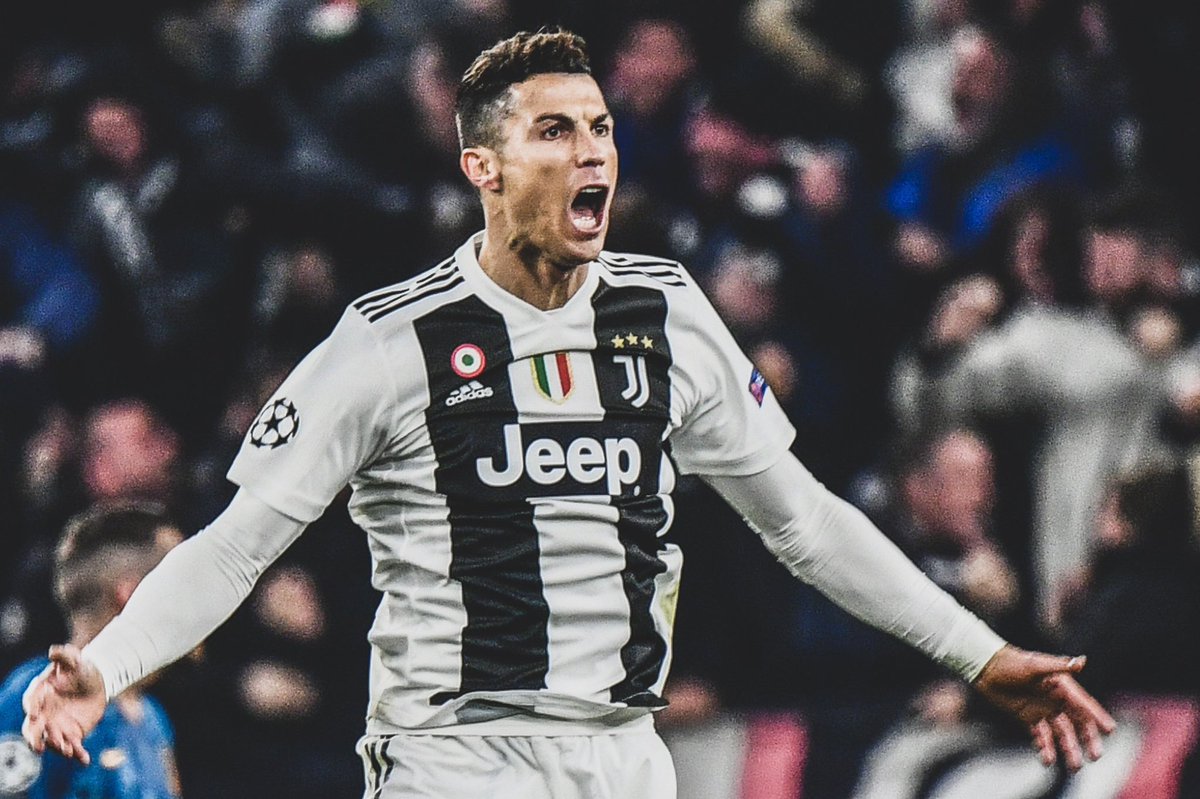 Scholarstiq's tweet photo. If you were to pick one GOAT 

RT for Ronaldo 
Like for Messi 

Comment for both 
#JuveAtleti https://t.co/w4DyYEGBdW