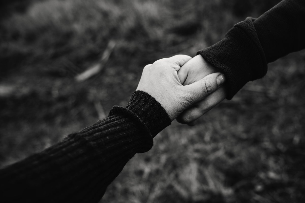 Do you know someone who is grieving? Here are some Dos and Don'ts to make it easier on everyone. ow.ly/kZER30o0Se7 #grieving