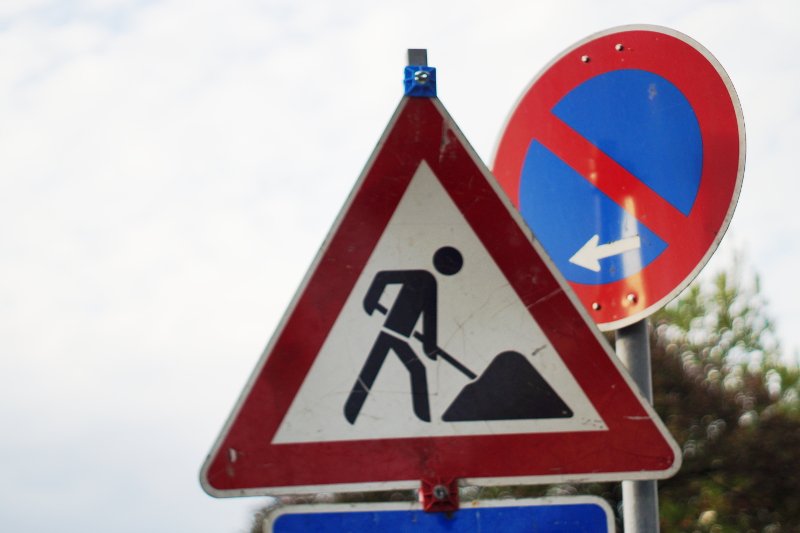 L827/L616: Fahrbahnerneuerung in Steinheim-Vinsebeck: Steinheim/Paderborn. Anfang April beginnt die strassen.NRW-Regionalniederlassung Sauerland-Hochstift mit der Sanierung der Fahrbahn der L827 (Steinheimer Straße) innerhalb der… lippe-news.de/2019/03/13/l82…