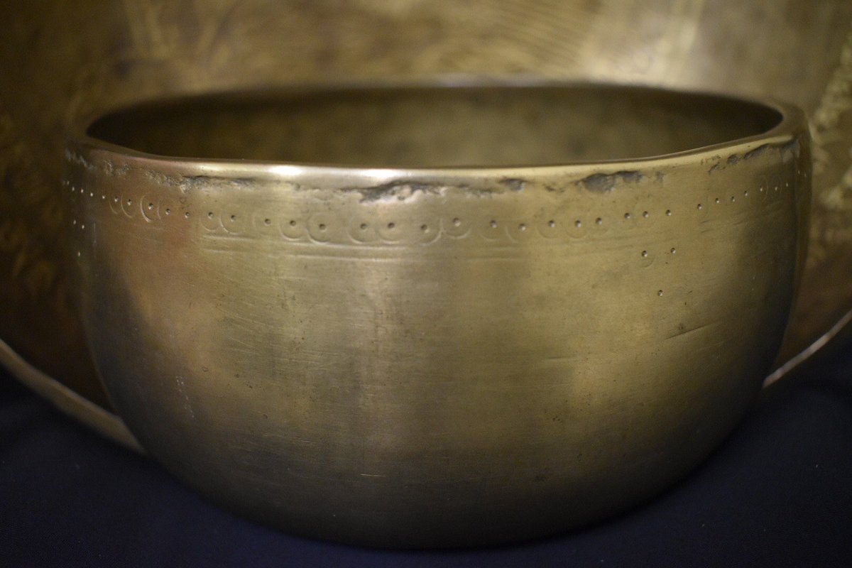 CrystalAshram's tweet photo. A Trigonic Sonic Deepening Meditation - https://t.co/0ajUwFWi1N https://t.co/RX1ZONEHVp