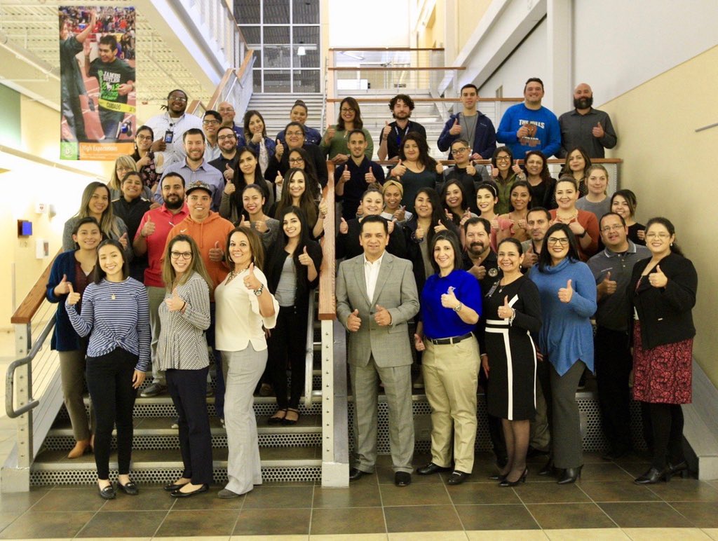 SocorroISD's tweet image. Dr. Espinoza closed today’s #TeamSISD Building Friends for Future new teacher training with words of encouragement/inspiration. The nationally recognized BFF program pairs new teachers with mentors to help them grow professionally &amp;amp; ensure success in the classroom.