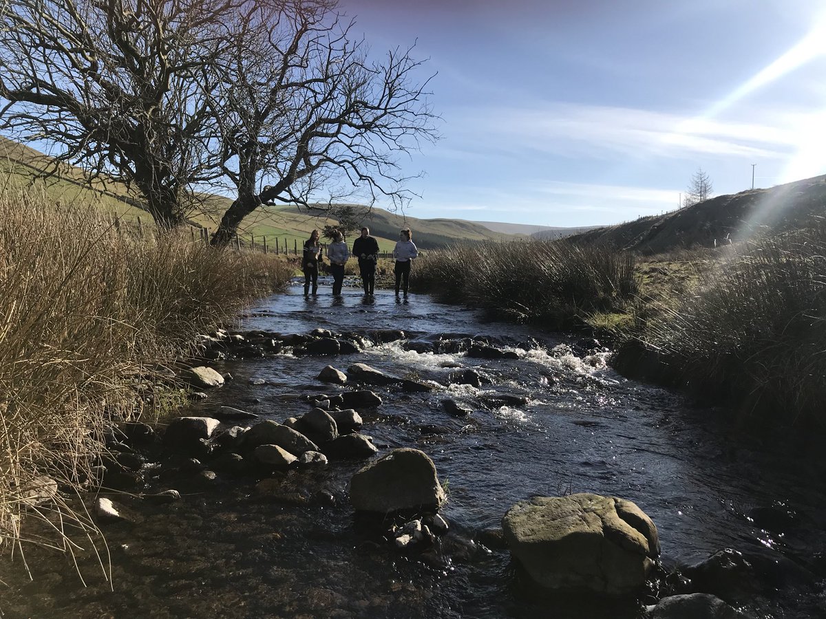 amyvrichardson's tweet photo. Family Memorial #DuckRace 2019
**Winner** Me 😜🦆❤️#BowmontWater https://t.co/6LpW2zLjlf