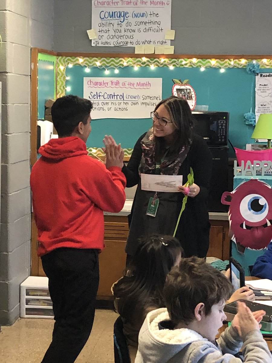 DrJillHandley's tweet photo. Our 5th graders delivering invitations and flowers to a teacher of their choice to sit on their defense panel @KenwoodElementa #WeAreJCPS #TeachersMakeaDifference #bucketfiller @kids_inspire https://t.co/yBHFLwgQPT