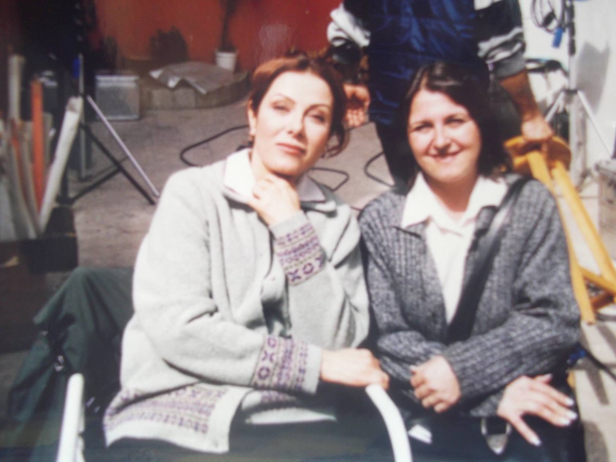 <a href="/Yeditepeistnbul/">Yeditepe İstanbul</a> Köhne konağın bahçesi 2002