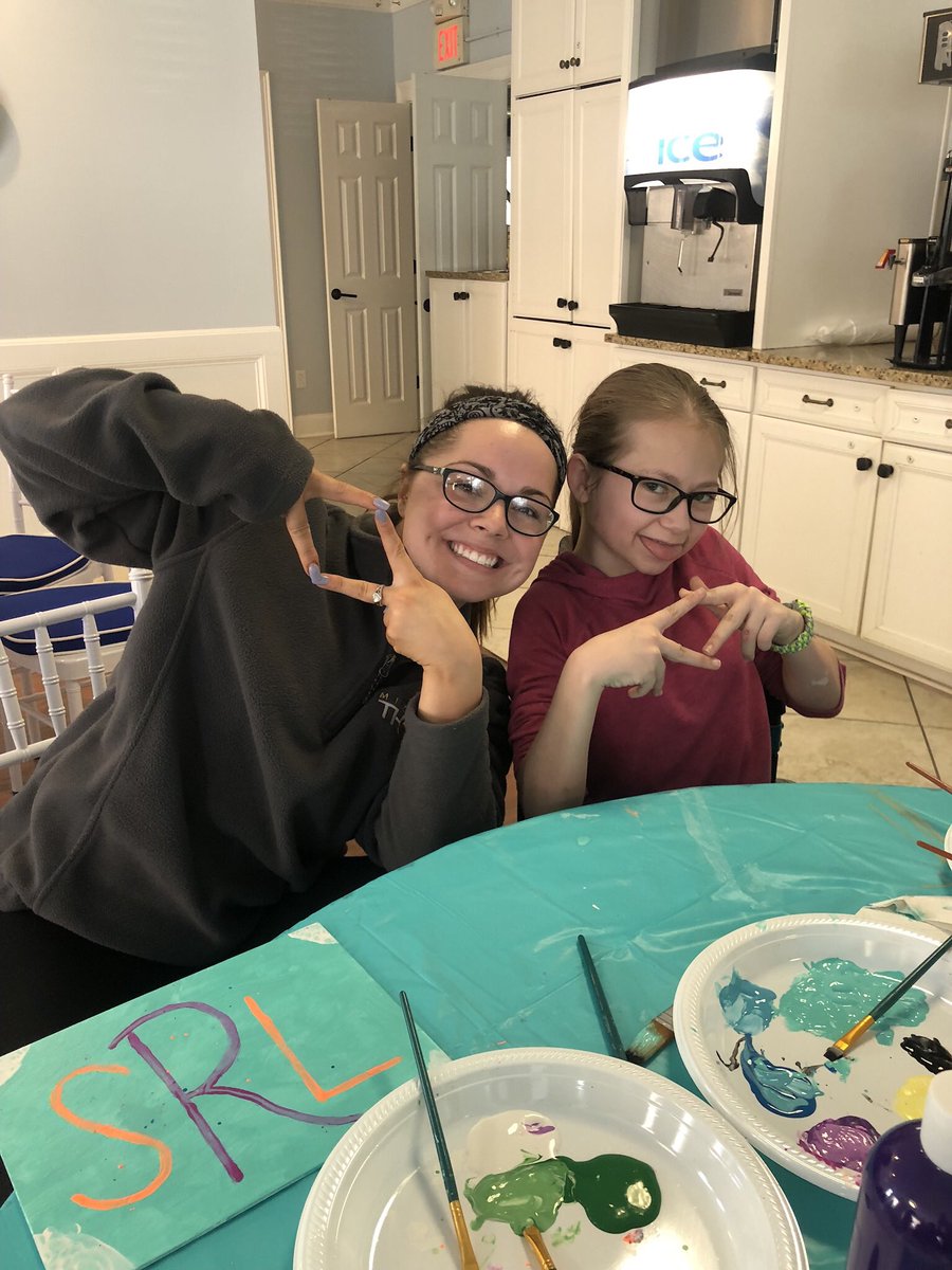 This past weekend we hosted a fun canvas painting event for our Mizzouthon miracle! We loved getting to paint and bond with Shelbi at the house 💕💎 We can’t wait for the main event in just a few short weeks! #mizadpi