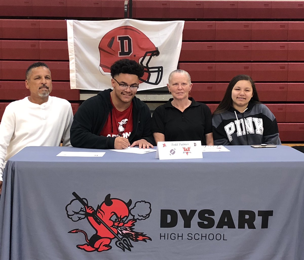 DysartFootball's tweet photo. Congratulations to 4 of our Football Seniors that signed today! We can’t wait to see you at the next level! #DemonPRIDE https://t.co/4tOnhTnfqX