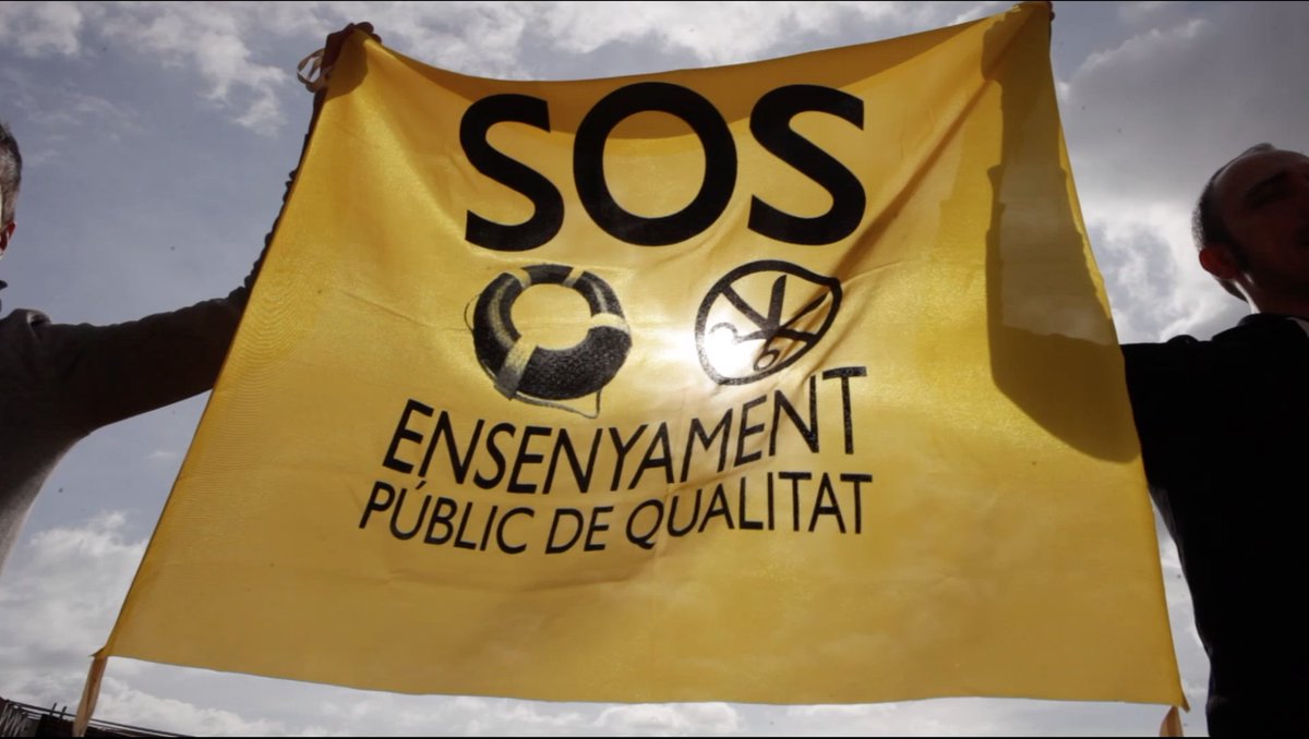 arnauart's tweet photo. Gràcies a les companyes i companys que avui han confiat en el treball humil de base, en el sindicalisme que potencia assemblees als centres i mobilitzacions al carrer contra les retallades i privatitzacions, i no s'han deixat influir pel poder mediàtic de les classes dominants ✊🏼 https://t.co/vtiVjgleSY