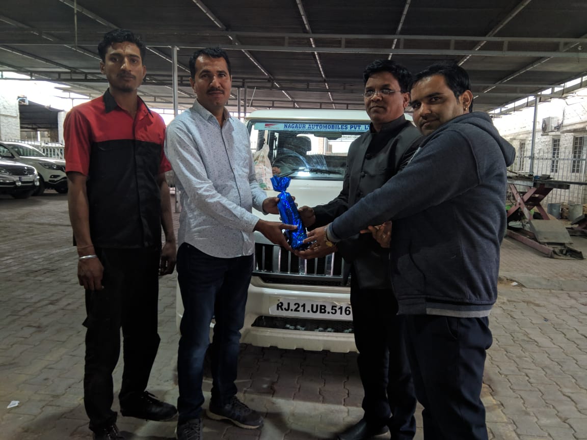 LtdNagaur's tweet photo. @18002096006 During the last day of the Mega service Camp Lucky Customer Mr. Hukma Ram ji gifted by our CRM and RM. #MPLUS2019 https://t.co/lvRGHLpdCM