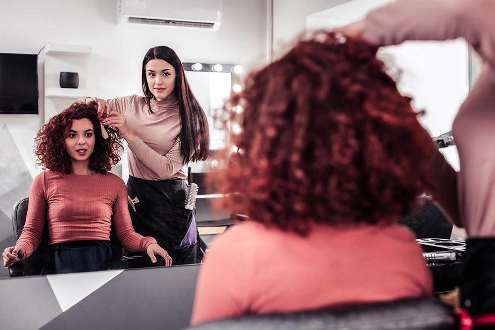 One Big Idea from Design 1 SalonSpa in Grand Rapids, MI gets up to 40% retail all year long. 👉 buff.ly/2HxK710