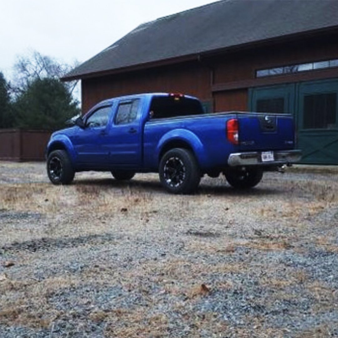 Here we have a. leveled-out Frontier from @crf_d687. Thanks for sending in the shot!

Check out our website for a full line of Nissan lift kits!

#supremesuspensions
#NissanFrontier
#navara
#liftkit
#levelingkit
#coilspacer
#strutspacers
#F150
#wheelspacers
#controlarm
#nissan