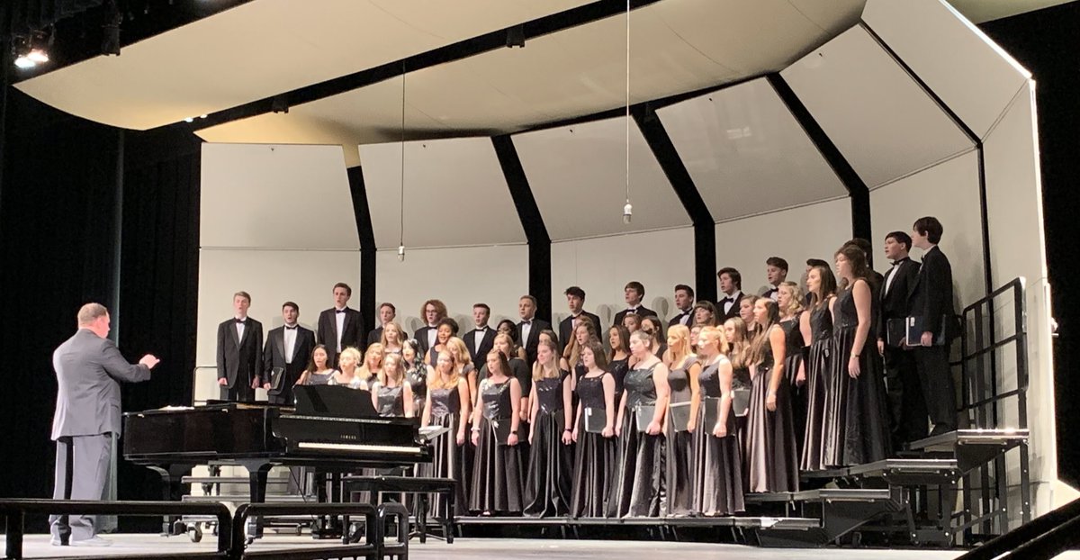 Pelion_Choirs's tweet photo. A great night of music making at the inaugural Lexington School District One Pre-CPA Mock Adjudication. Congratulations to LHS, GHS, and WKHS! Each group was fantastic! #lex1arts #musicinourschoolsmonth https://t.co/y6GU8Ama8o