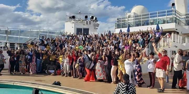SunShin59315456's tweet image. When 2,000 of your business partners go on a cruise with Norwegian Epic. Our work looks like most people’s vacation cause it is. Why not get paid on things that you are doing anyway. Travel is fun as well as sexy. It’s Just Travel!! #YouGotToDoIt,#washington,#oregon,#idaho