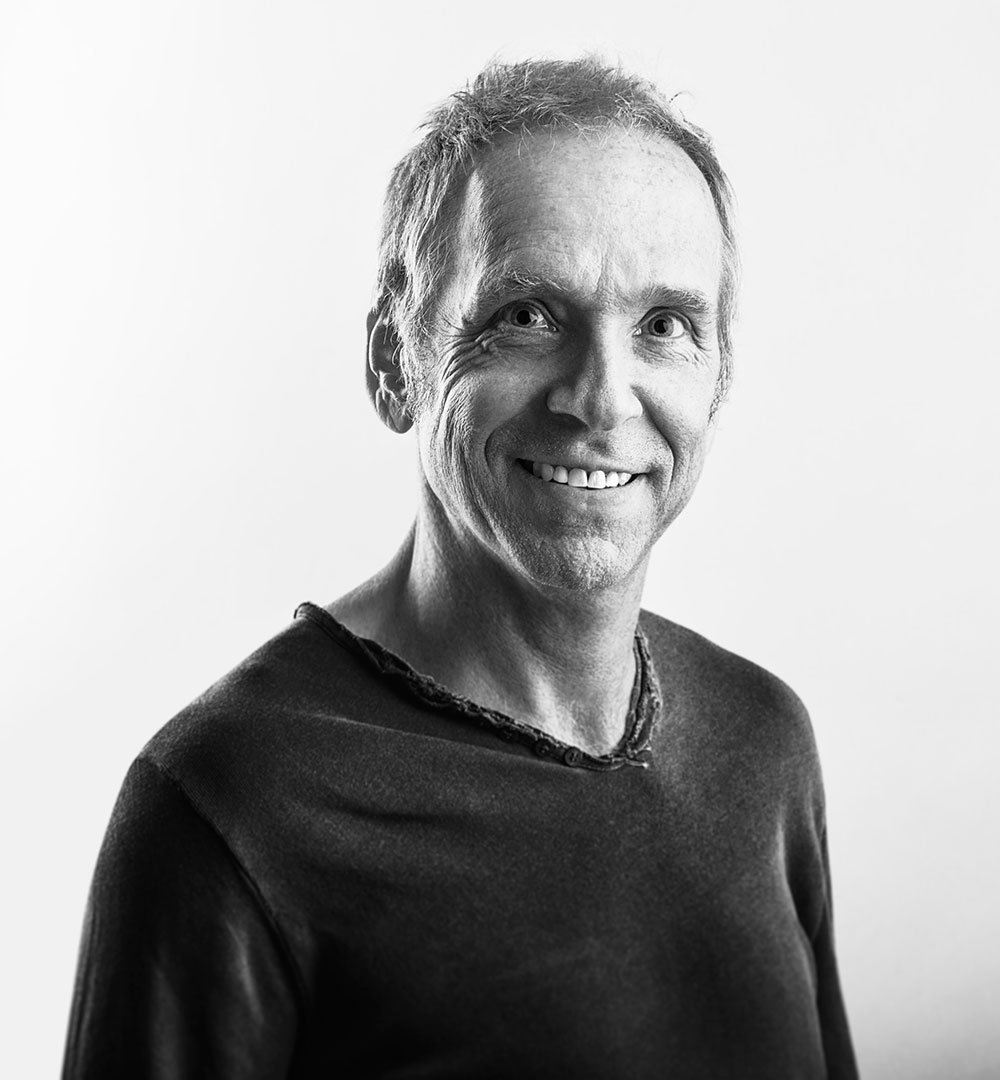 PiensaPrensa's tweet image. ADIVINEN ¿donde fueron a parar los 550 millones por cambio de nombre de #transantiago?
Empresa DITTBORN Y UNZUETA S.A. 
de propiedad de tomas Dittborn, primo de Juan Dittborn Santa Cruz, Casado con 
María Trinidad Chadwick Piñera