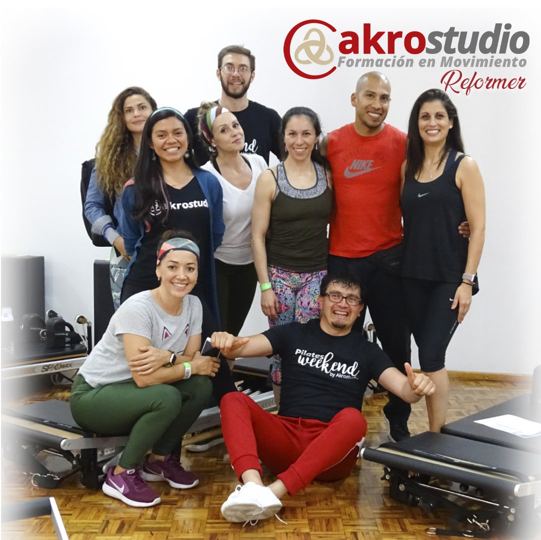 AkroStudioMX's tweet photo. ¡MUCHAS FELICIDADES a este increíble grupo de Formación #StottPilatesReformer Avanzado! #StottPilates #StottPilatesMéxico #MerrithewTraining #AkrostudioMéxico #AkrostudioMx #PilatesMéxico Insta: @akrostudiomx FB: @AkroStudioMexico
Visita: https://t.co/MfgNv13STJ
Tel. 81901980 https://t.co/80EQyp0mSj