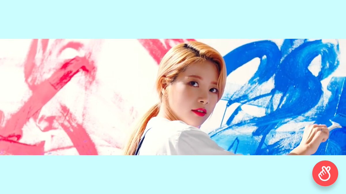 _MindOfMando's tweet image. Don’t know if it’s just a Koop thing but listening to @RBW_MAMAMOO this past year and this fandom really feels like a whole family. This video actually got me in my feelings. I’ve only known them for one year and it feels like I’ve known them since debut ❤️ #NeverLettingGo