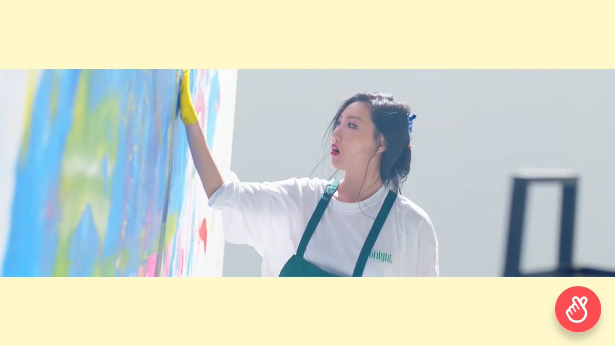 _MindOfMando's tweet image. Don’t know if it’s just a Koop thing but listening to @RBW_MAMAMOO this past year and this fandom really feels like a whole family. This video actually got me in my feelings. I’ve only known them for one year and it feels like I’ve known them since debut ❤️ #NeverLettingGo