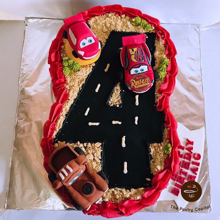 pastrycapital's tweet photo. Lightening #mcqueen #race #racecar #racetrack #themed #kids #birthday super fun 🥳 #cake 😋🎂#forboysforgirls #mcqueencake #lighteningmcqueen 
To contact for inquiries &amp; order placement, kindly check link in bio for details https://t.co/5N9xxW1gSe
