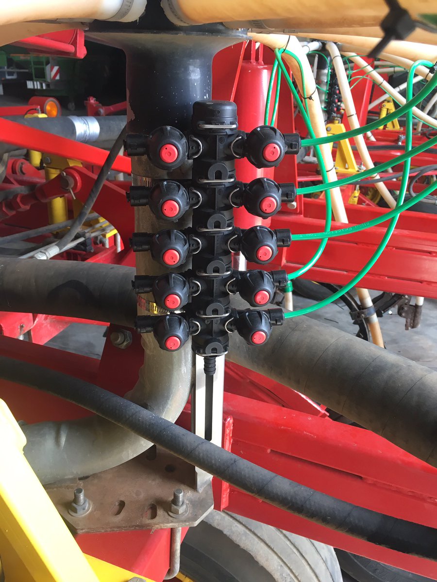 Fitting <a href="/Furrow_MSA/">Furrow Management Systems Australia</a> liquid distribution kit. Neat, modular, and minimal joins. Talk to us for info on a liquid system to suit you.