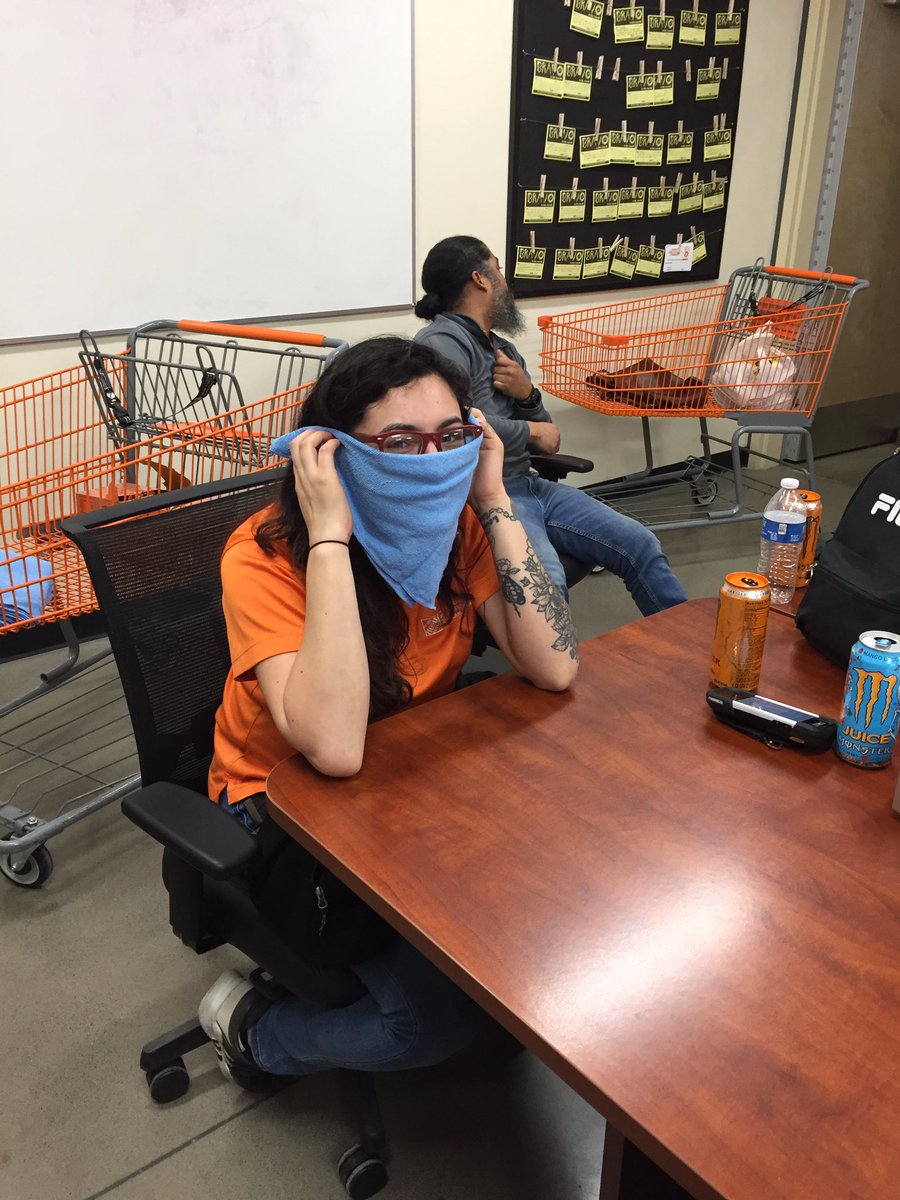 kim_brackett's tweet photo. #TrustOneTeam D319 Night MET participating in the monthly Team Building activity. @deborah_rambo @cokeski https://t.co/cQieGea3bj