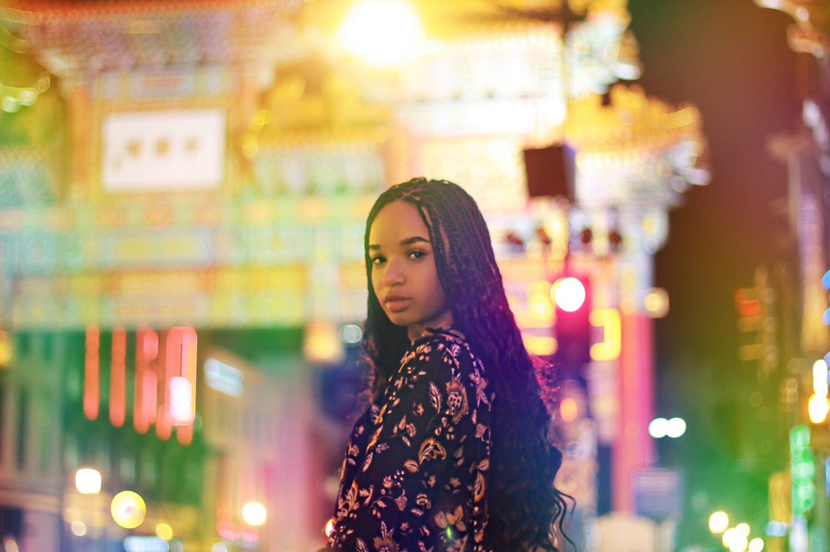 And if it’s real, they cannot control it🌖

PC: @aquariusbeauy 

#portrait #portraitphotography #dc #dmv #chinatown #photographerinfrontofthecamera #downtown #lights #wlyg #photography #portraitshots