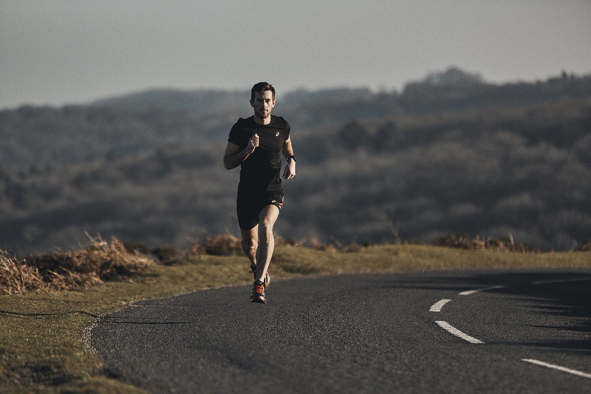 thewelshrunner's tweet image. I can't wait to be back out on the roads next week after a false-start on my comeback. No short term goals. My eyes are firmly set on @ChiMarathon. #ukrunchat #prodirectrunning #ad IIM Gel Nimbus 21 available at @ProD_Running