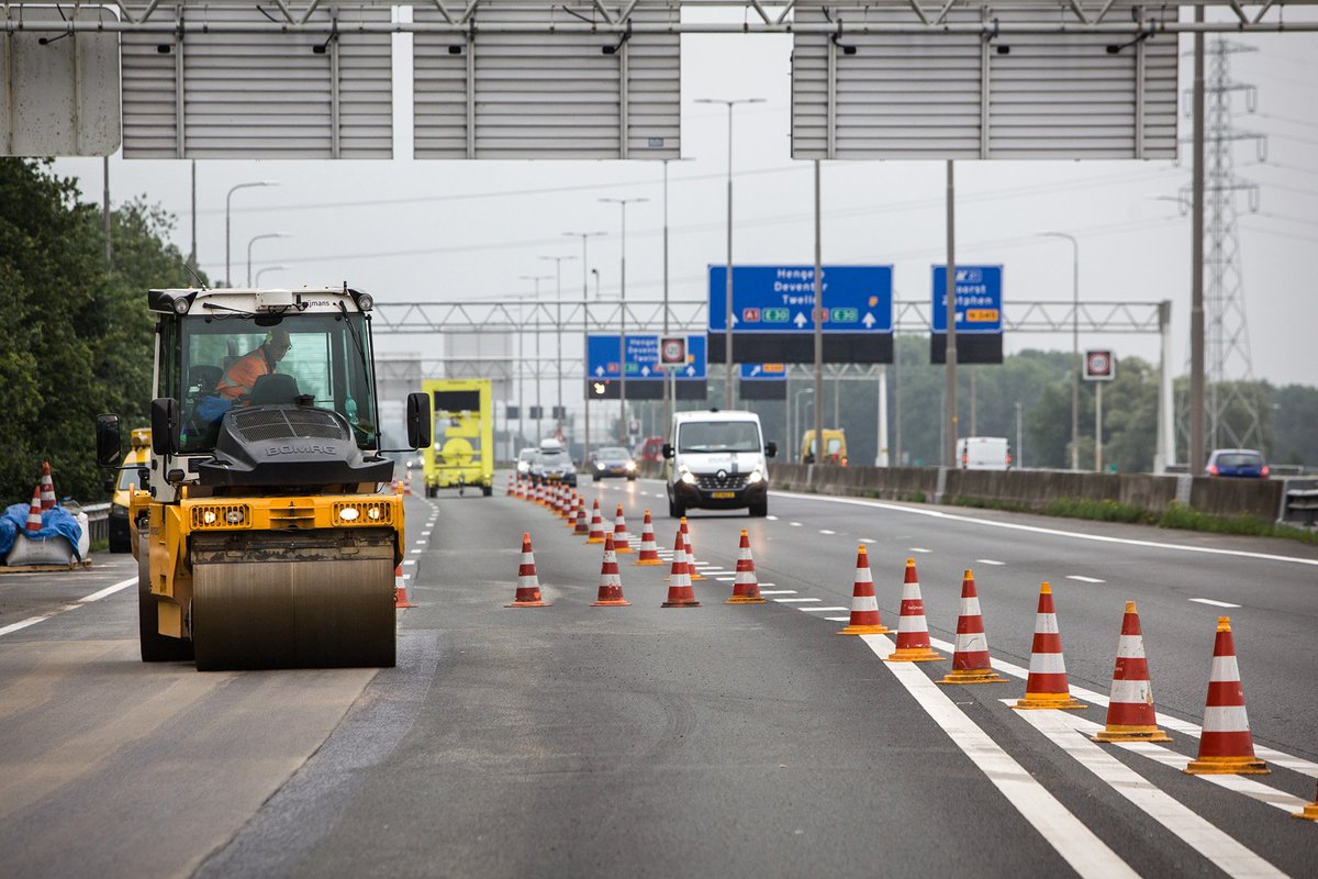 heijmansnl's tweet image. Werkzaamheden verbreding A1 Apeldoorn – Azelo uitgebreid. Lees hier het volledige persbericht: bit.ly/Heijmans_A1_we…