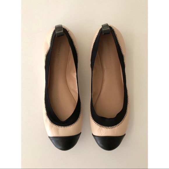 TheCaeo's tweet image. So good I had to share! Check out all the items I'm loving on @Poshmarkapp #poshmark #fashion #style #shopmycloset #coach #bananarepublic #michaelkors: posh.mk/h0E9zOtYEU