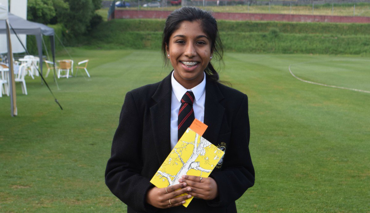 RydalPenrhos's tweet photo. Morning all. We start today with some fantastic news from Gowri, who has received a conditional offer to study #Medicine at King's College #London next year.
She has been a wonderful role model in the position of Head Girl this year. #oneRPS
📝📷: https://t.co/dmQP7vuMv0 https://t.co/RWU2ibSt2g