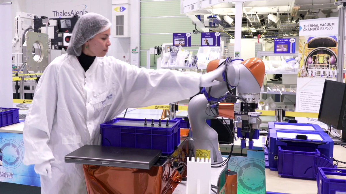 Thales_Alenia_S's tweet image. #ColRobot: putting #collaborative robotics to the test! thls.co/pFEJ30o1Ao8 #DigitalTransformation #H2020