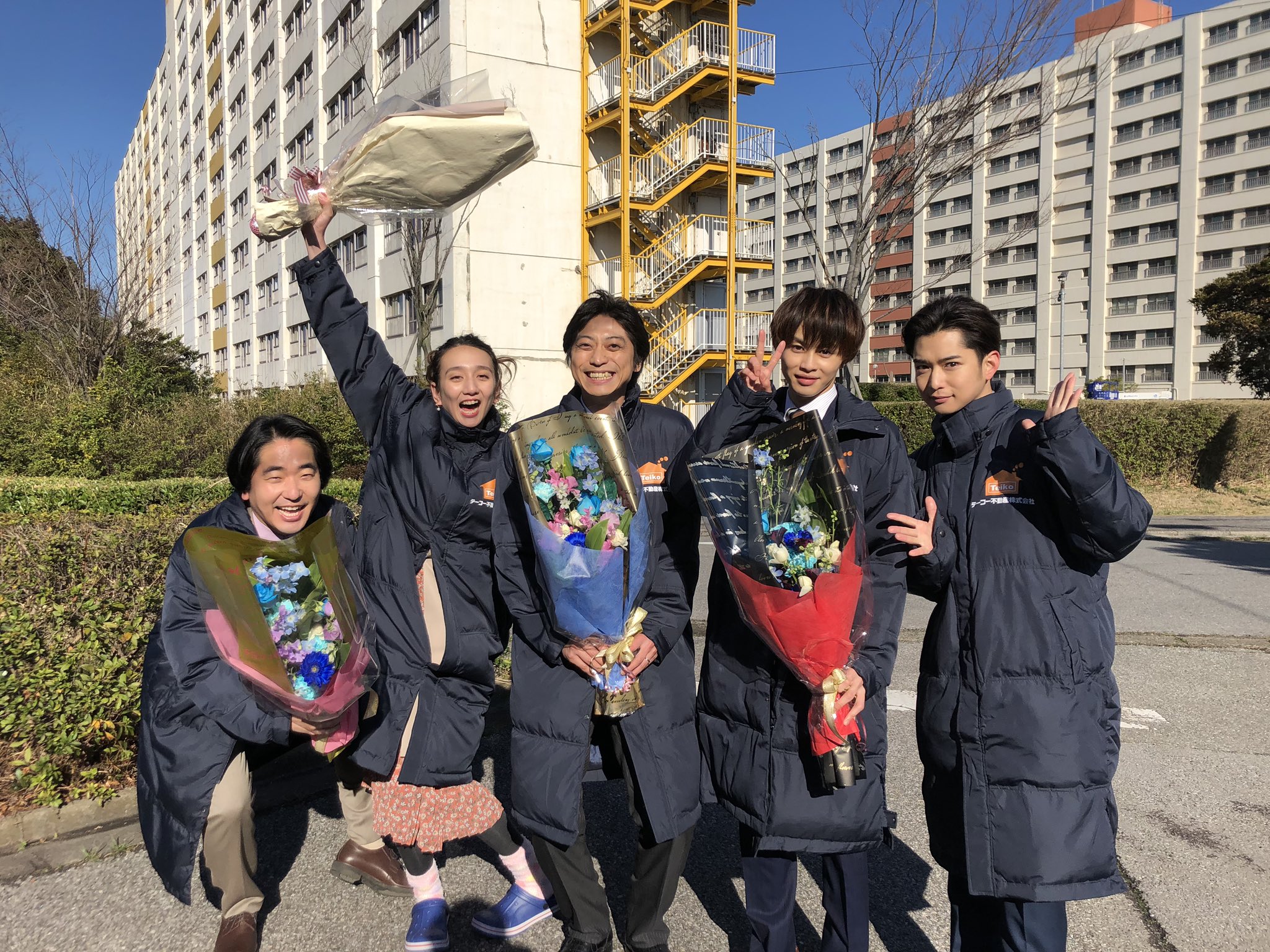新品ケース交換済み　家売るオンナ+帰ってきた家売るオンナ+家売るオンナの逆襲 71+OYv0iF-L._AC_UL210_SR210,