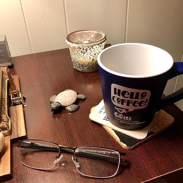 sparkplugcoach's tweet photo. Good morning, from my Quiet Space. #morning #quietspace #prayer #meditation #quietpractice #peace #coffee #candle #eiffeltower #seaturtle #candle #grateful #mindfulness #4am #glasses #oakley #peace #lifeisgood #happiness #simplepleasures #goodmorning #ju… https://t.co/8gaRpFPEcK https://t.co/EYSkJyDfK9