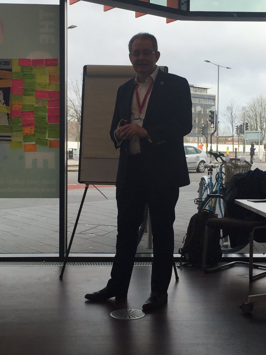 MaggieWoods10's tweet image. Reflecting on the community and the assets they possess , Slough , #2020programme @peterbibawy @Dochayter @TVWLA