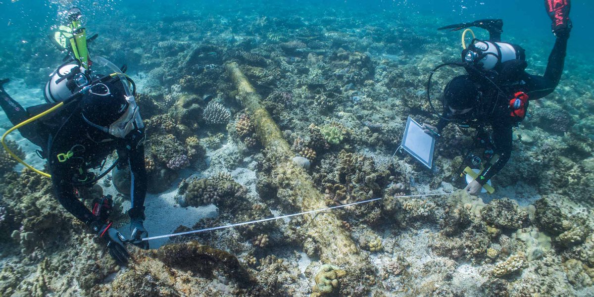 seamuseum_'s tweet photo. #Spotted: An Admiralty Old Pattern Long-Shanked Anchor found in the shallows at Boot Reef (and we made a 3D model of it!). Catch the blog: https://t.co/Z44pnbDRbO | 📸: Julia Sumerling /@SilentworldFdn  @rae_malliaros #archaeology #photogrammetry https://t.co/ERh8siB6WO