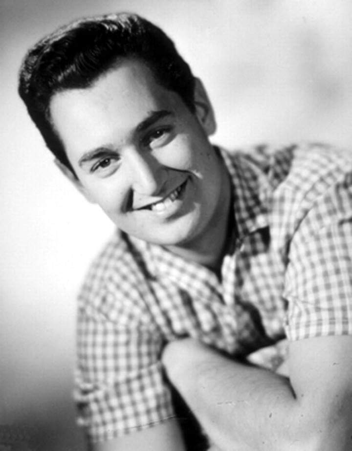 Neil Sedaka
Birth 1939.3.13 Happy Birthday
 