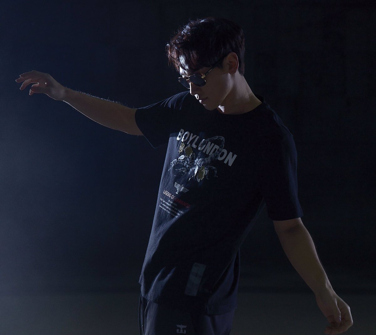CloudThai's tweet photo. 19 S/S RAIN WITH BOYLONDON @rain_oppa ๋ณด์ด๋ฐ๋์ฝ๋ฆฌ์
BOYLONDON Korea https://t.co/C7gICaLil2.
https://t.co/L3LP4Vy4OG
#boylondonkorea #boylondon
#RAIN #๋น #์ ์งํ #๊ฐ์๋น #๋ฐฐ์ฐ
#Bi #้ๆบ่ฐ #JungJiHoon
#WorldmStarm #rain_oppa
#RainCompany #๋ ์ธ์ปดํผ๋
Rain_๋น&์ ์งํ @29rain https://t.co/fcJQYqc6tW