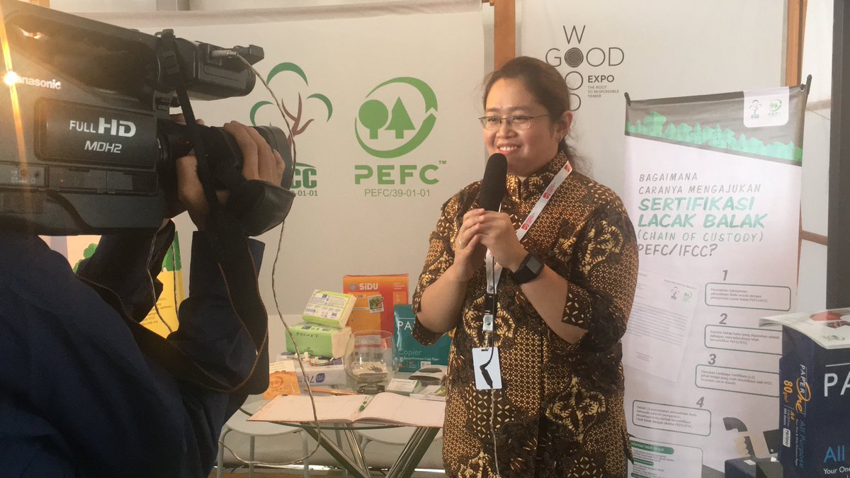 IFCC_KSK's tweet photo. Yesterday’s interview with BVRIO (Responsible Timber Exchange)

“IFCC encourages the Indonesian based industries in Indonesia to be IFCC/PEFC certified in order to meet international markets.” - Ragita Wirastri, IFCC Manager of Promotion, Marketing, &amp; Communication
#GoodWoodExpo https://t.co/ORfUwnaNVo