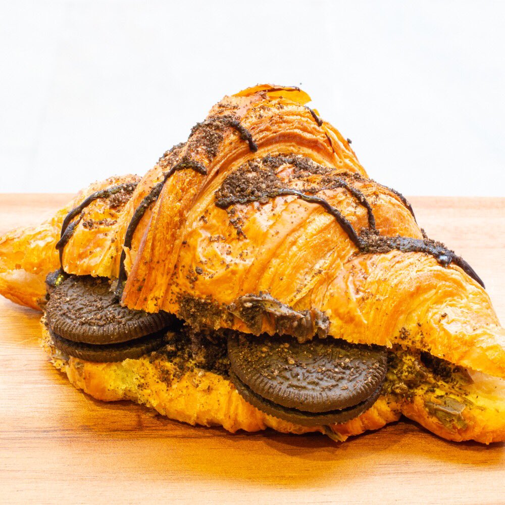 Sammonds_Photo's tweet image. I love photographing food but it makes me so hungry!! #foodphotography #foodphotograoher #restaurant #restaurantimages #cake #food #diningout #eatout #dinnerdate