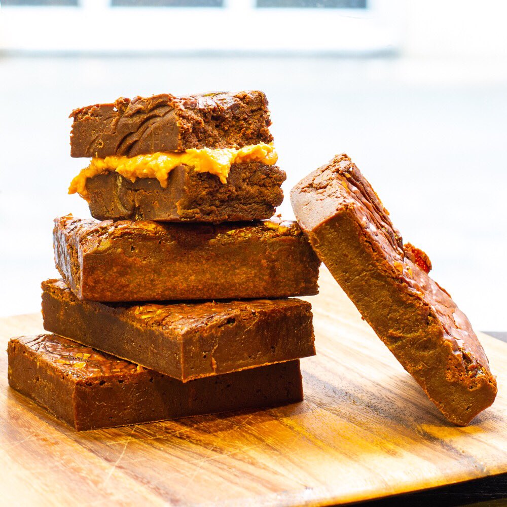 Sammonds_Photo's tweet image. I love photographing food but it makes me so hungry!! #foodphotography #foodphotograoher #restaurant #restaurantimages #cake #food #diningout #eatout #dinnerdate