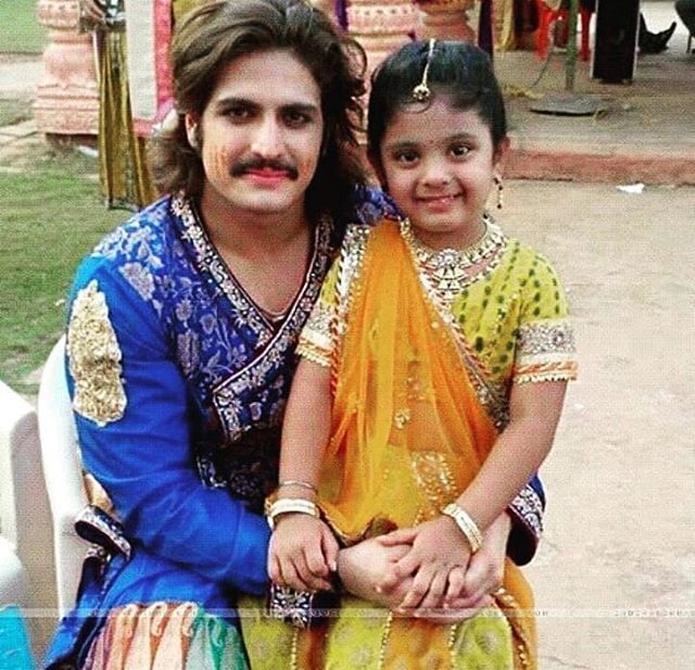 TeamRajatTokas's tweet photo. ADORABLE ...❤❤ ...
...
TWO CHILD IN ONE FRAME .. ONE FROM AGE ONE FROM HEART 💖
@rajattokas19 
#rajattokas #rajjattokas #rajattokas19 
#bestactorofindiantelevision #prithvi #prithvirajchouhan 
Twitter: @RajjatTokas 
#Veer #dharamveer #tereliye #robind… https://t.co/Pho3iNQ2Sh https://t.co/CpaETxwggD