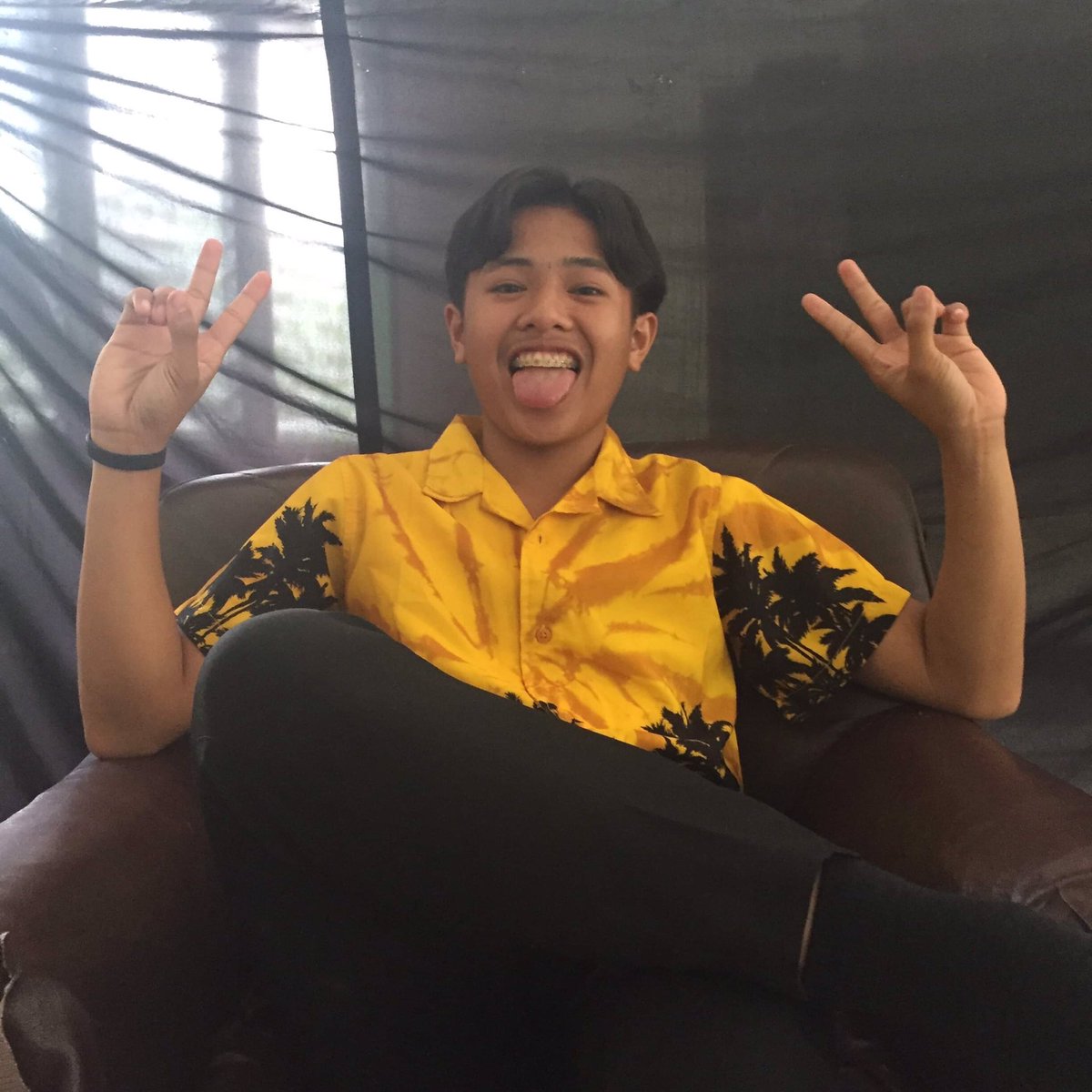 Gwappsss's tweet photo. Hi✨ https://t.co/iOgTKC0Uz8