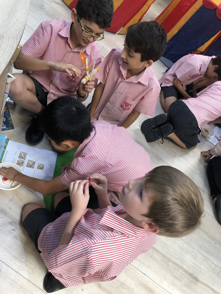 DESSyear5's tweet photo. Our library is sooo cool! Cataloguing catapulting for #DESS_stemweek2019 #catapults #cataloguing #stem #dess_yearfive_yellow https://t.co/oQr1klxqYi