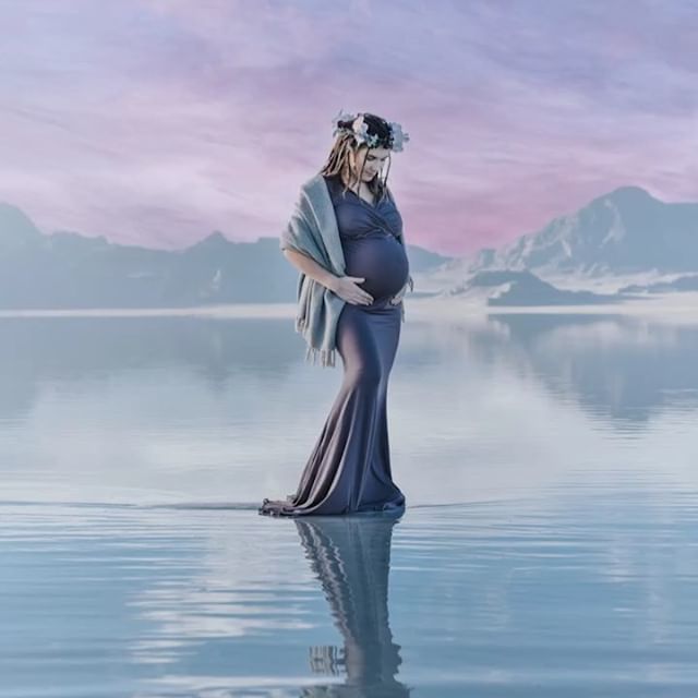 BrainBoutik's tweet photo. Let your life lightly dance on the edges of Time like dew on the tip of a leaf.
- Rabindranath Tagore
#pregnant #pregnancy #baby #pregnantbelly #maternity #pregnantgirlproblems #preggo #babyontheway #mother #pregnantlife #babybelly #babyshower #fitpregna… https://t.co/MFzyZ4hkiT https://t.co/iJxmkssBKg